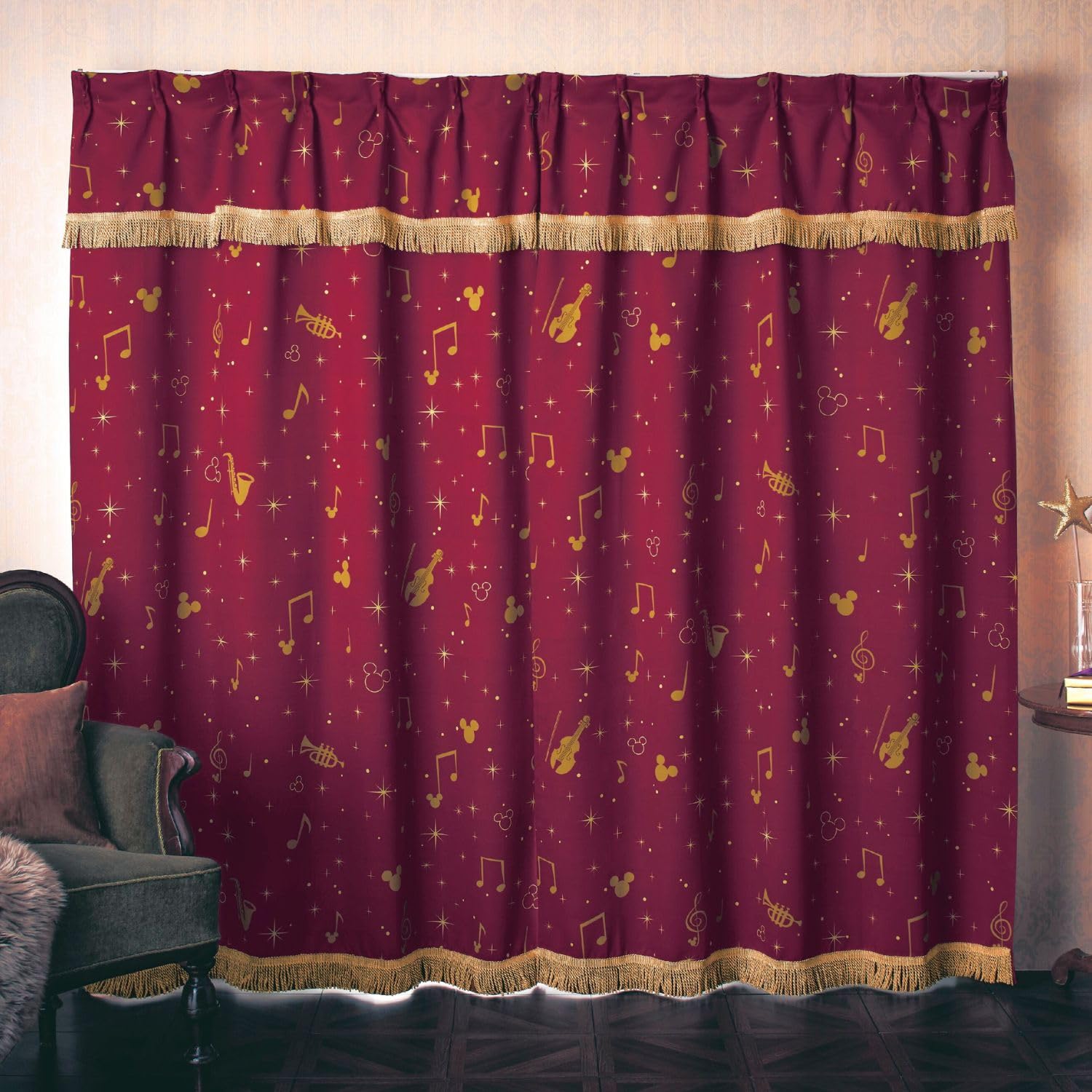 ベルメゾン　遮光・遮熱カーテン「ミッキーモチーフ」 ＜2枚組＞　ミラコスタ 上質ジャカードのフリンジ付き遮光・遮熱カーテン「ミッキー